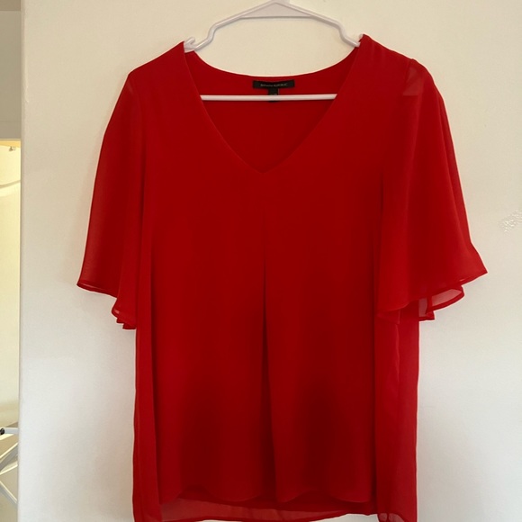 Red blouse - Picture 3 of 4